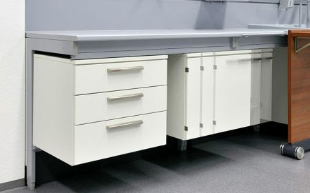 Лабораторная мебель-12